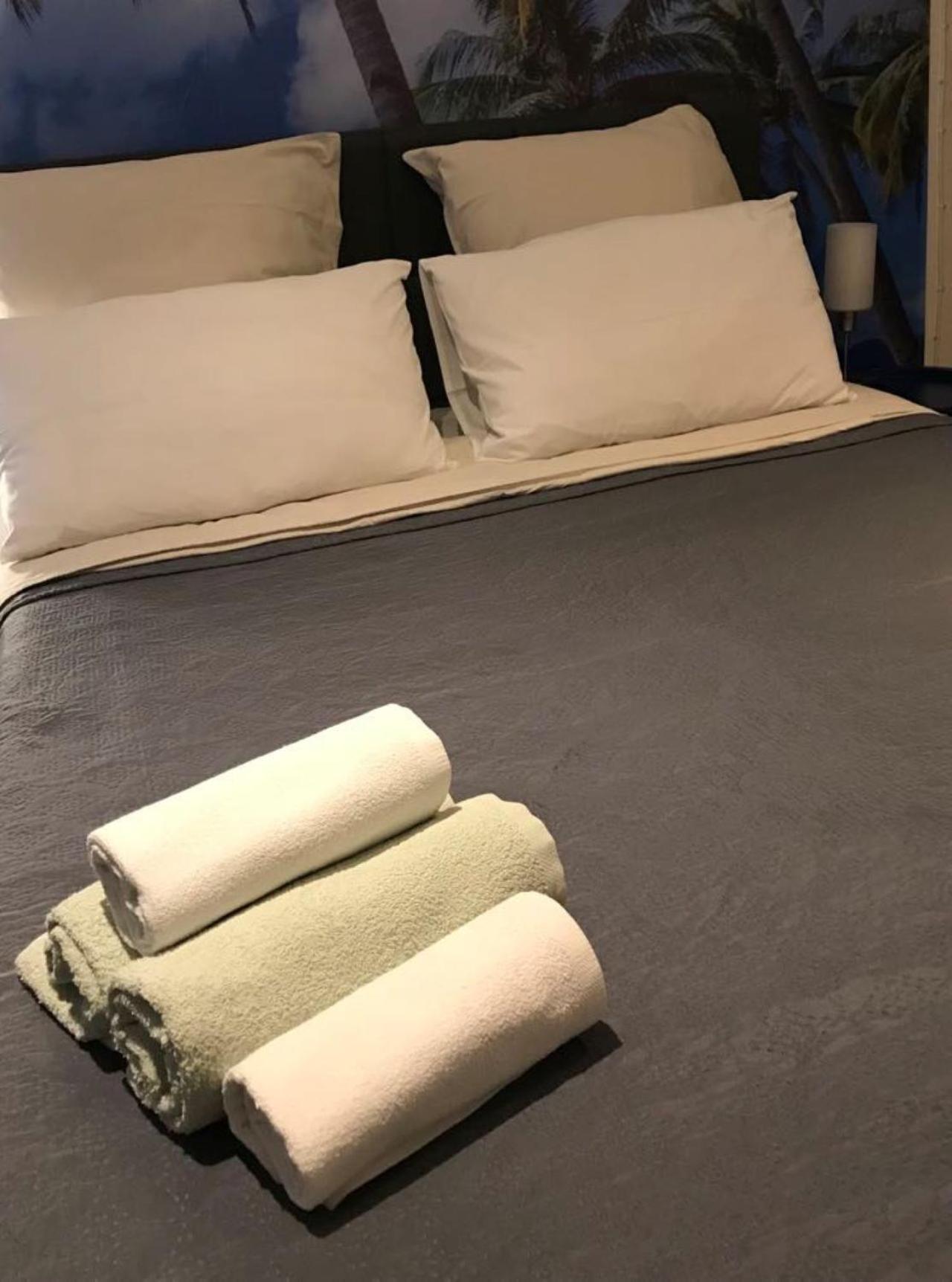 Summer Studio, 4 Persons, Mobile Ac, Old Town Leilighet Nice